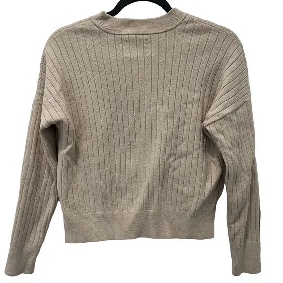 Abercrombie & Fitch LuxeLoft Crew Sweater, Women’s Size XXSmall, Cream - Picture 3 of 4